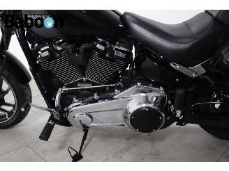 Harley-Davidson  FLSB Sport Glide picture 16