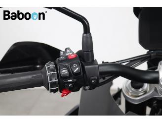 BMW S 1000 XR Triple Black picture 18