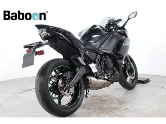 Kawasaki Ninja 650  picture 2