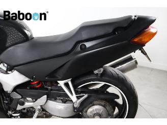 Honda VFR 800 F picture 18