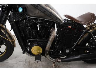 Honda  VT 700 C Shadow picture 21