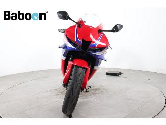 Honda CBR 600 RR ABS picture 3