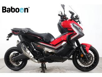 danneggiata motocicli Honda  X- ADV 2020/10