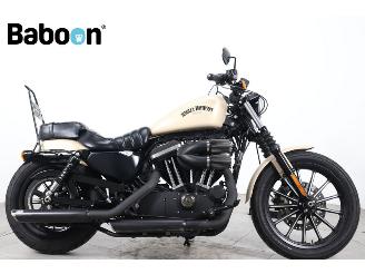 Vaurioauto  motor cycles Harley-Davidson XL 883 N Sportster Iron 2014/2