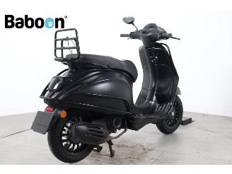 Vespa  Sprint 25KM picture 6