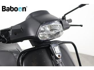 Vespa  Sprint 25KM picture 9