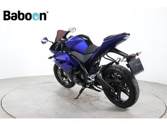 Yamaha  YZF-R 125 picture 4
