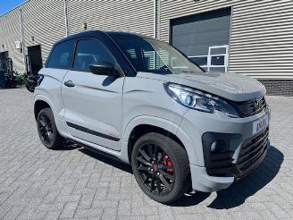 Schade brommobiel Ligier  JS 60 Sport Ultimate Sun 45KM 2024/11