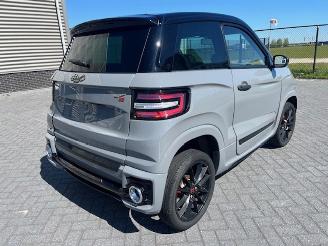 Ligier  JS 60 Sport Ultimate Sun 45KM picture 3