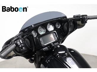 Harley-Davidson  FLHXS Street Glide Special picture 16