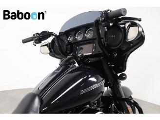 Harley-Davidson  FLHXS Street Glide Special picture 15