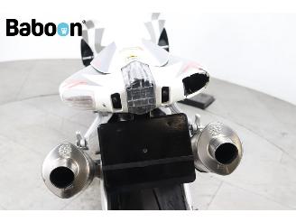 Aprilia Tuono 1000 R picture 18