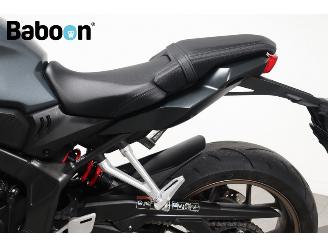 Honda CB 650 R picture 21
