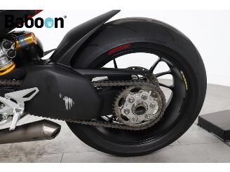Ducati Streetfighter V4 S picture 28