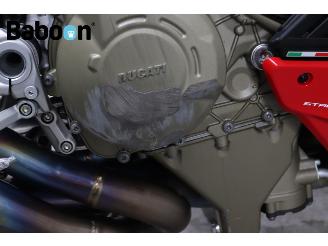 Ducati Streetfighter V4 S picture 16