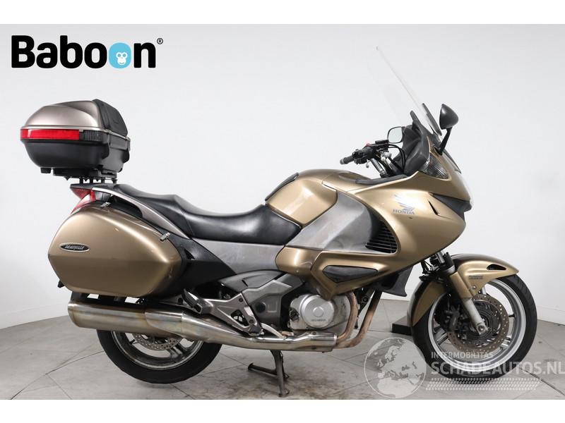 Honda NT 700 V Deaville ABS