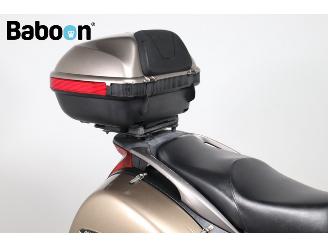 Honda NT 700 V Deaville ABS picture 11