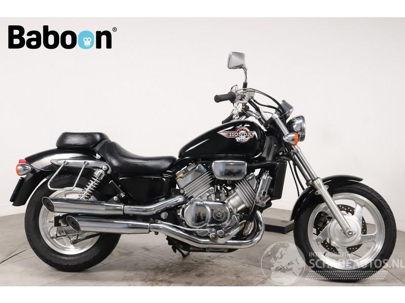 Honda VF 750 C Magna