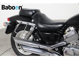 Honda VF 750 C Magna picture 11