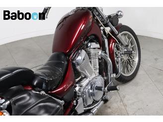 Suzuki  VS 700 Intruder picture 13