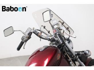 Suzuki  VS 700 Intruder picture 18