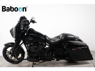 Harley-Davidson  FLHXS Street Glide Special 107 picture 5