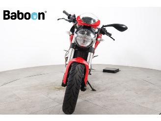 Ducati  Monster 696 picture 3