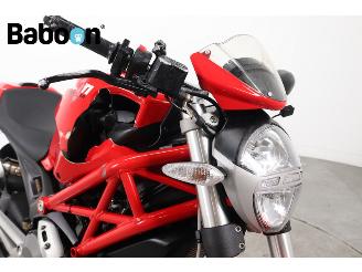 Ducati  Monster 696 picture 9