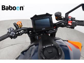 KTM 1290 Super Duke R ABS picture 16