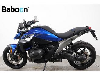 BMW  R 1300 R picture 2