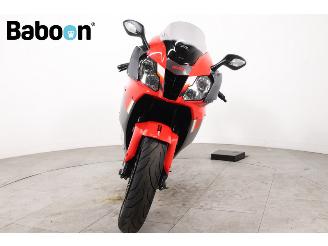 Aprilia RSV mille  picture 3