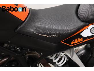 KTM 125 Duke ABS picture 12