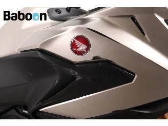 Honda  NT1100 DCT picture 15