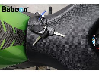 Kawasaki Z 750  picture 25