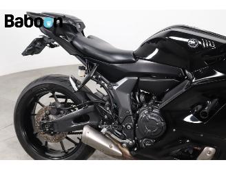 Yamaha  YZF- R7 picture 10