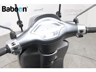 Vespa  Sprint 25KM picture 16