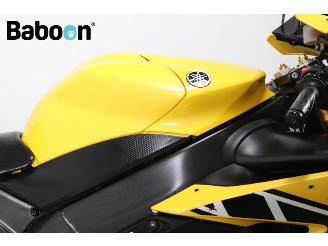 Yamaha  YZF-R1 picture 12