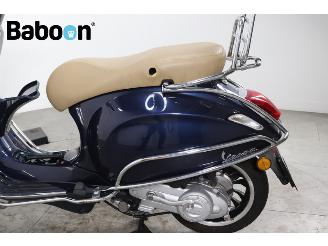 Vespa  Primavera 45KM picture 17