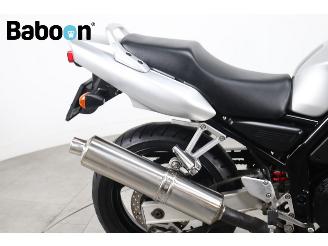 Yamaha FZS 600 Fazer picture 12