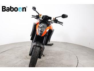 KTM 1290 Super Duke R ABS picture 7