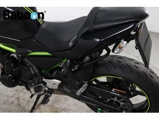 Kawasaki Z 650  picture 19