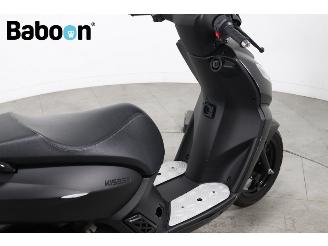 Peugeot  Kisbee S 25KM Black edition picture 12