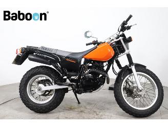 Vaurioauto  motor cycles Yamaha TW 125  1999/6