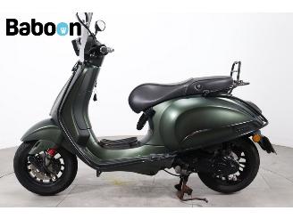 Vespa  Sprint 25KM picture 5