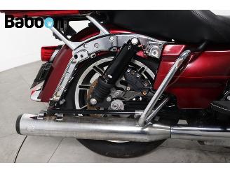 Harley-Davidson  FLHTK Electra Glide Classic picture 14