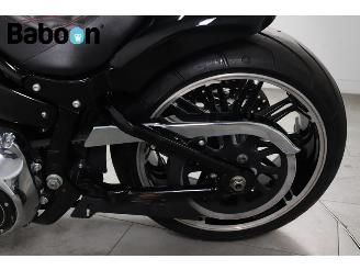 Harley-Davidson  FXBRS Softail Breakout 114 picture 19
