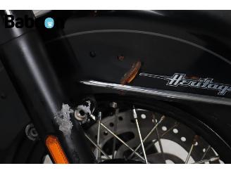 Harley-Davidson  FLHCS Softail Heritage Classic picture 12