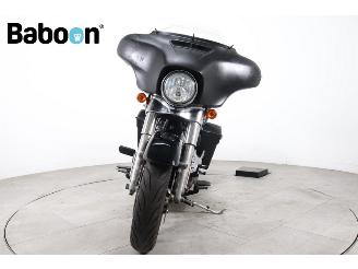Harley-Davidson  FLHX Street Glide picture 3
