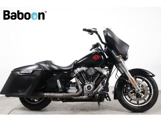 škoda motocykly Harley-Davidson  FLHX 107 Street Glide 2019/1