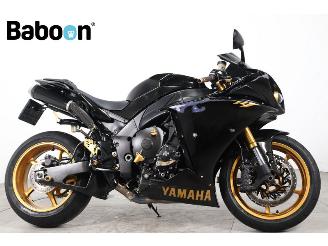 damaged motor cycles Yamaha  YZF-R1 2009/6